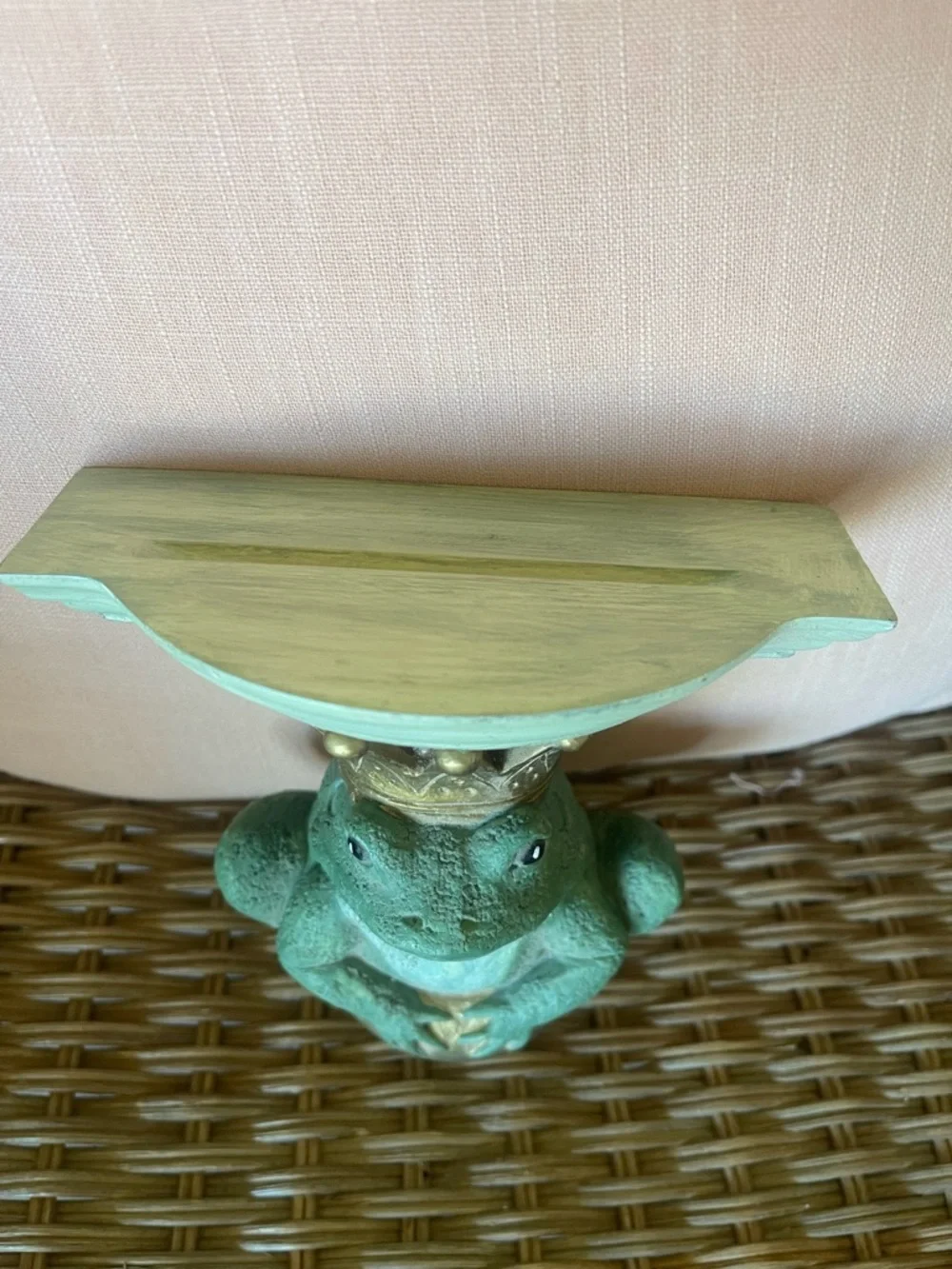 King Frog Prince Keeper Plate Shelf Ledge Wall Mount